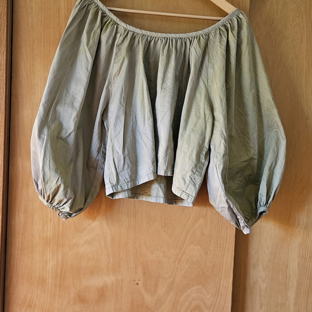 Wide-neck Balloon Sleeve Top in Olive Green